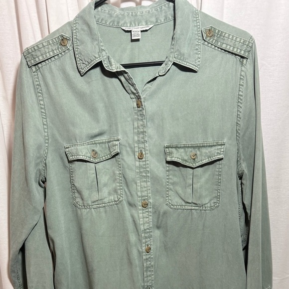 Dresses & Skirts - American Eagle Utility Shirt Dress in Size Medium Sage